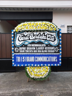 Papan Bunga Duka di Ungga